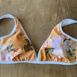 Xhilaration floral bikini top. XL